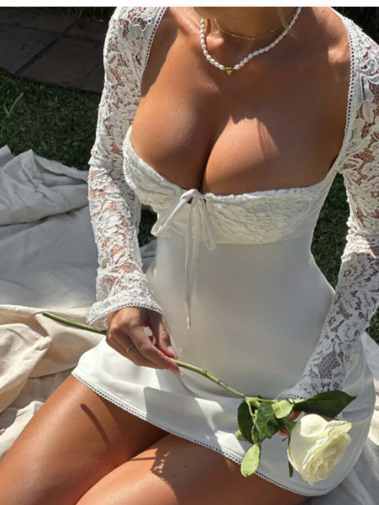 KYNSKIN™ - Amélie Lace Mini Dress