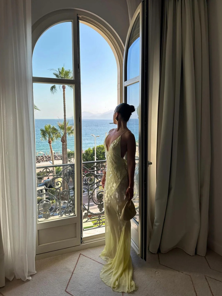 KYNSKIN™ - Soléa Lumière Dress